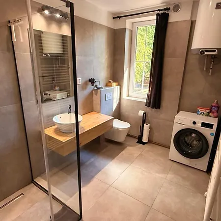 Pod Strazi Apartment *