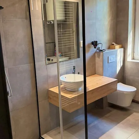 Apartment Pod Strazi